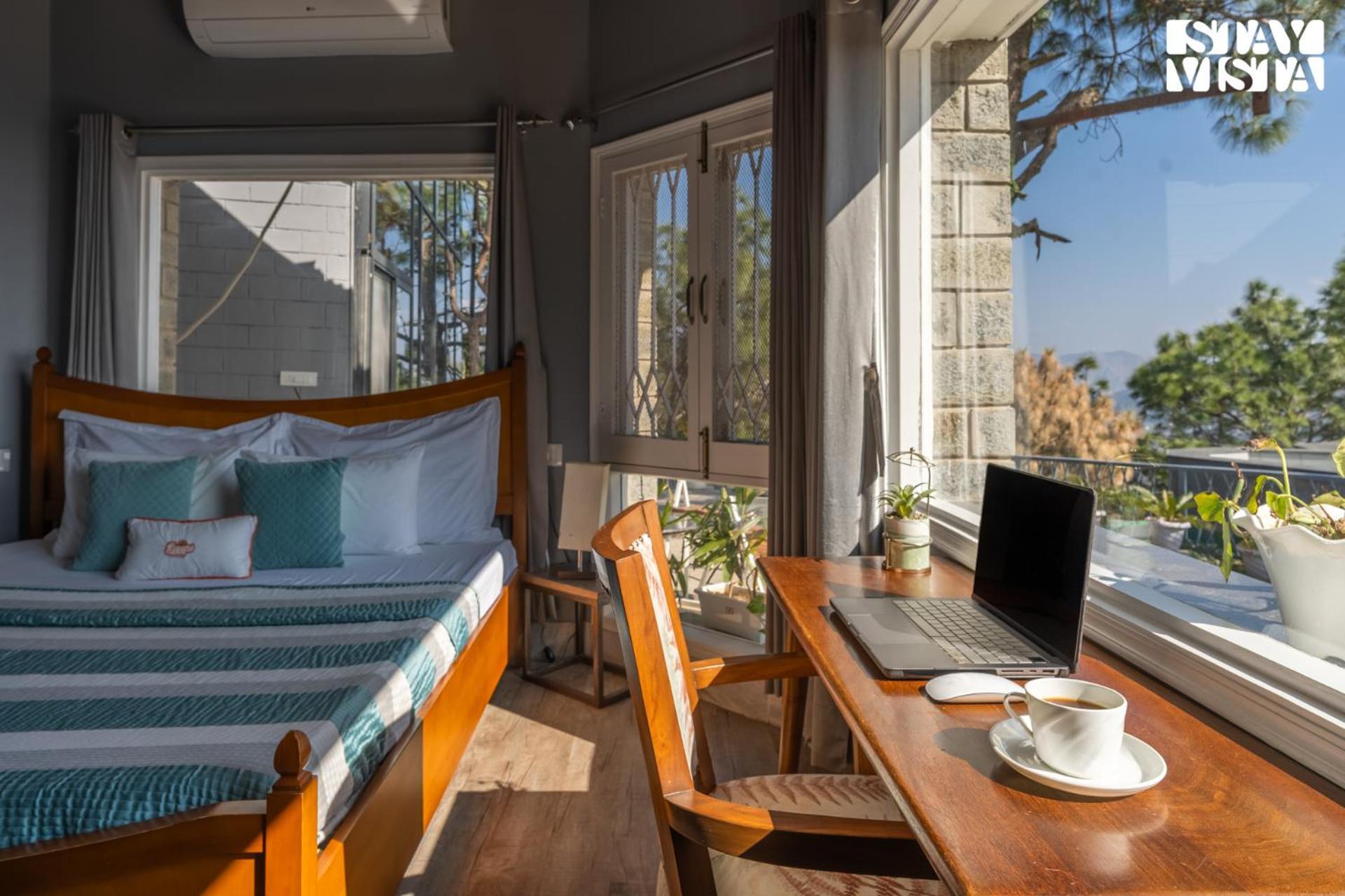 StayVista at Serene Barog Exterior foto
