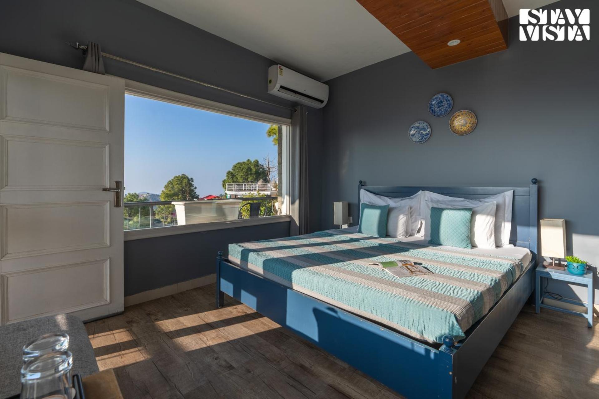 StayVista at Serene Barog Exterior foto