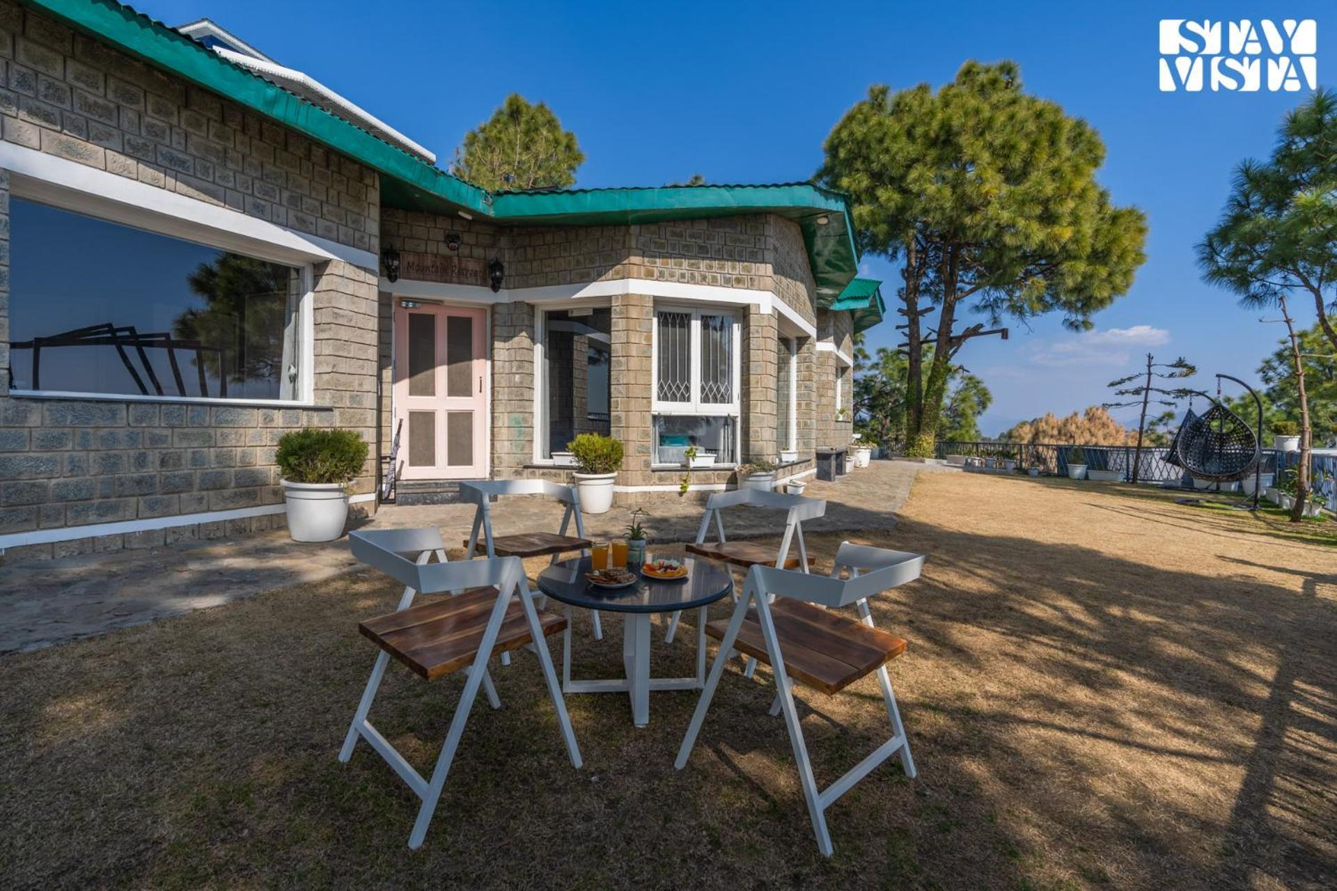 StayVista at Serene Barog Exterior foto